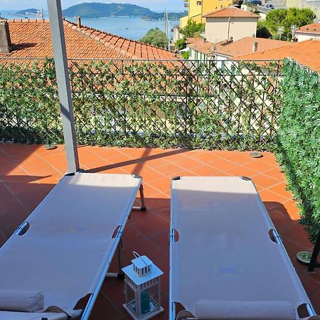 La Terrazza Sul Golfo Dei Poeti Con Vista Mare Apartment Pitelli Luaran gambar