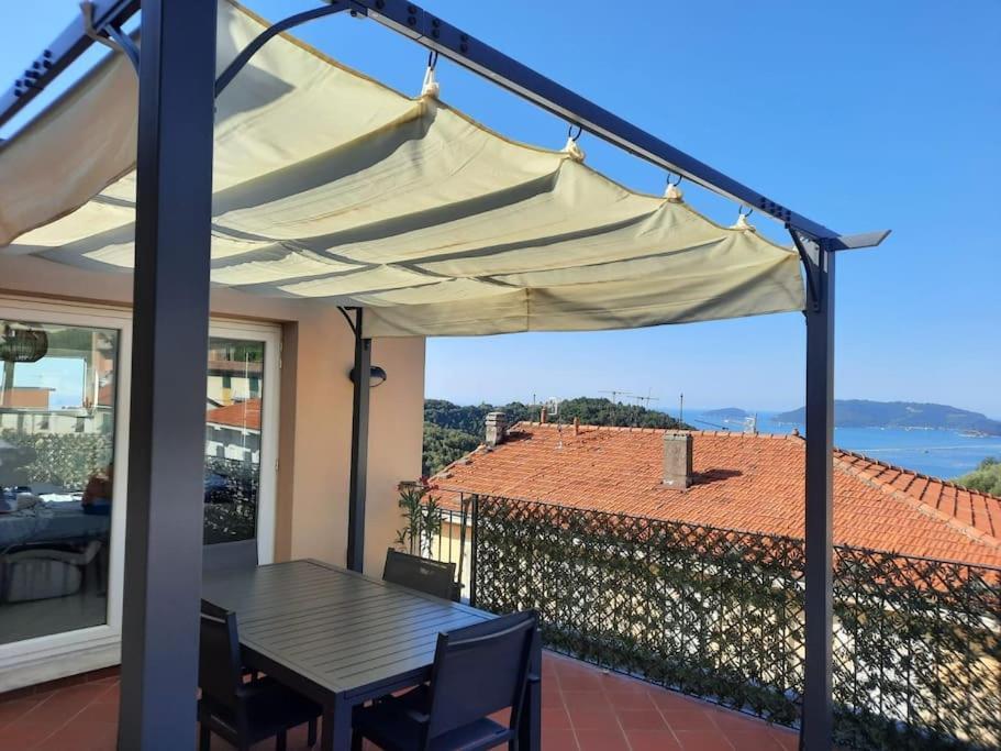 La Terrazza Sul Golfo Dei Poeti Con Vista Mare Apartment Pitelli Luaran gambar