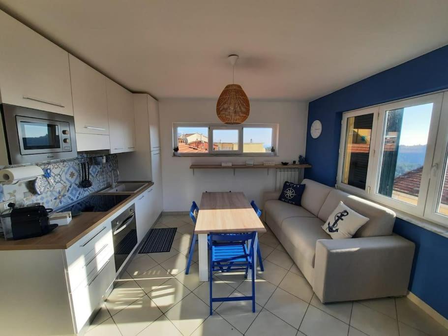 La Terrazza Sul Golfo Dei Poeti Con Vista Mare Apartment Pitelli Luaran gambar