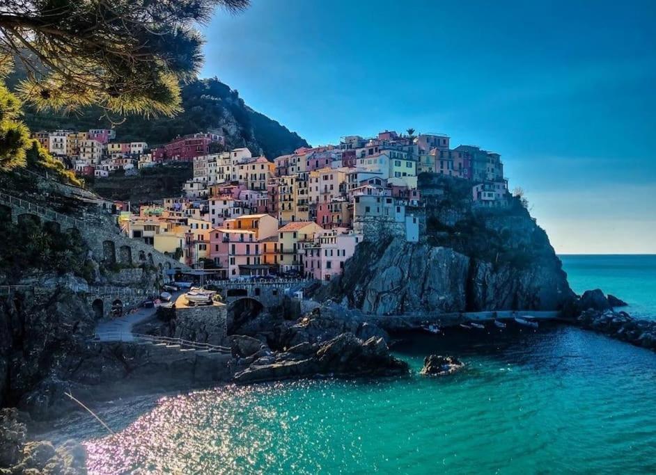 La Terrazza Sul Golfo Dei Poeti Con Vista Mare Apartment Pitelli Luaran gambar